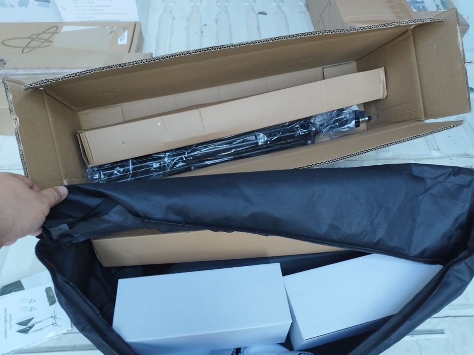 Комплект 2 бр. Софтбокс 135W 5500К продуктова фотография