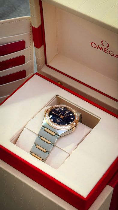 Omega Constellation 29mm — Авантюрин, Золото Sedna, Бриллианты