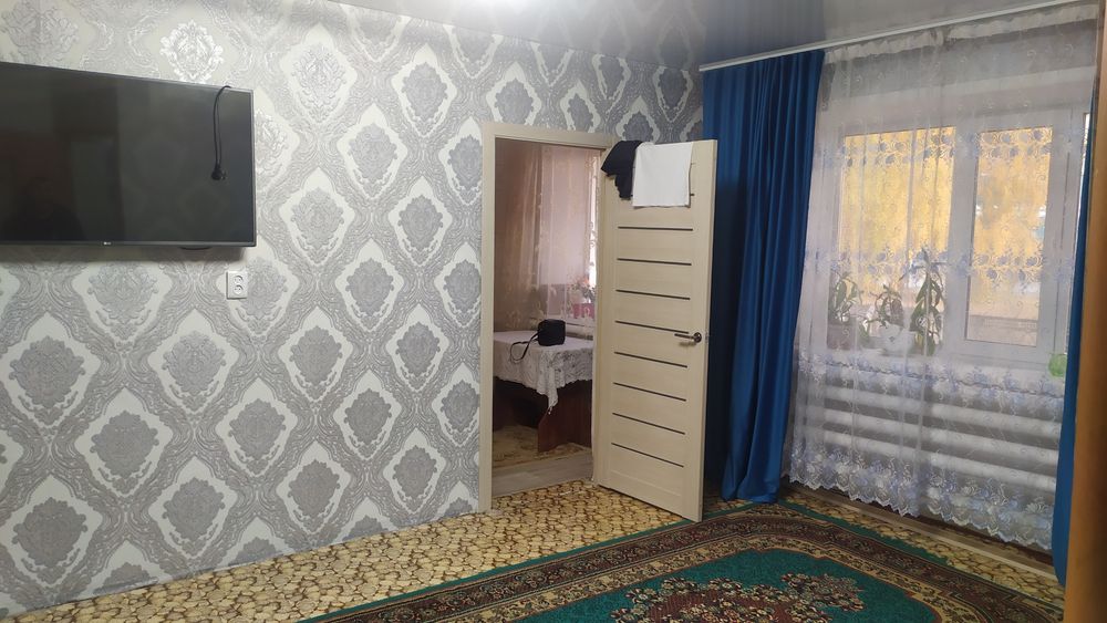 продам квартиру в центре п.Казахстанец