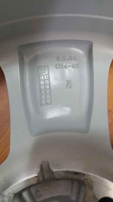 JanteRenaultClioCapturZoeTwingoLoganSanderoJoggerLodgyNissanMicra4X100