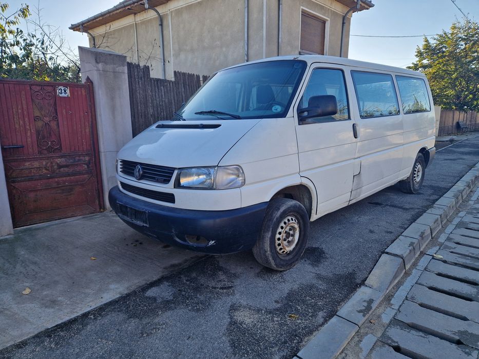 Transporter t4 caravelle 2.5 AXL cu AC