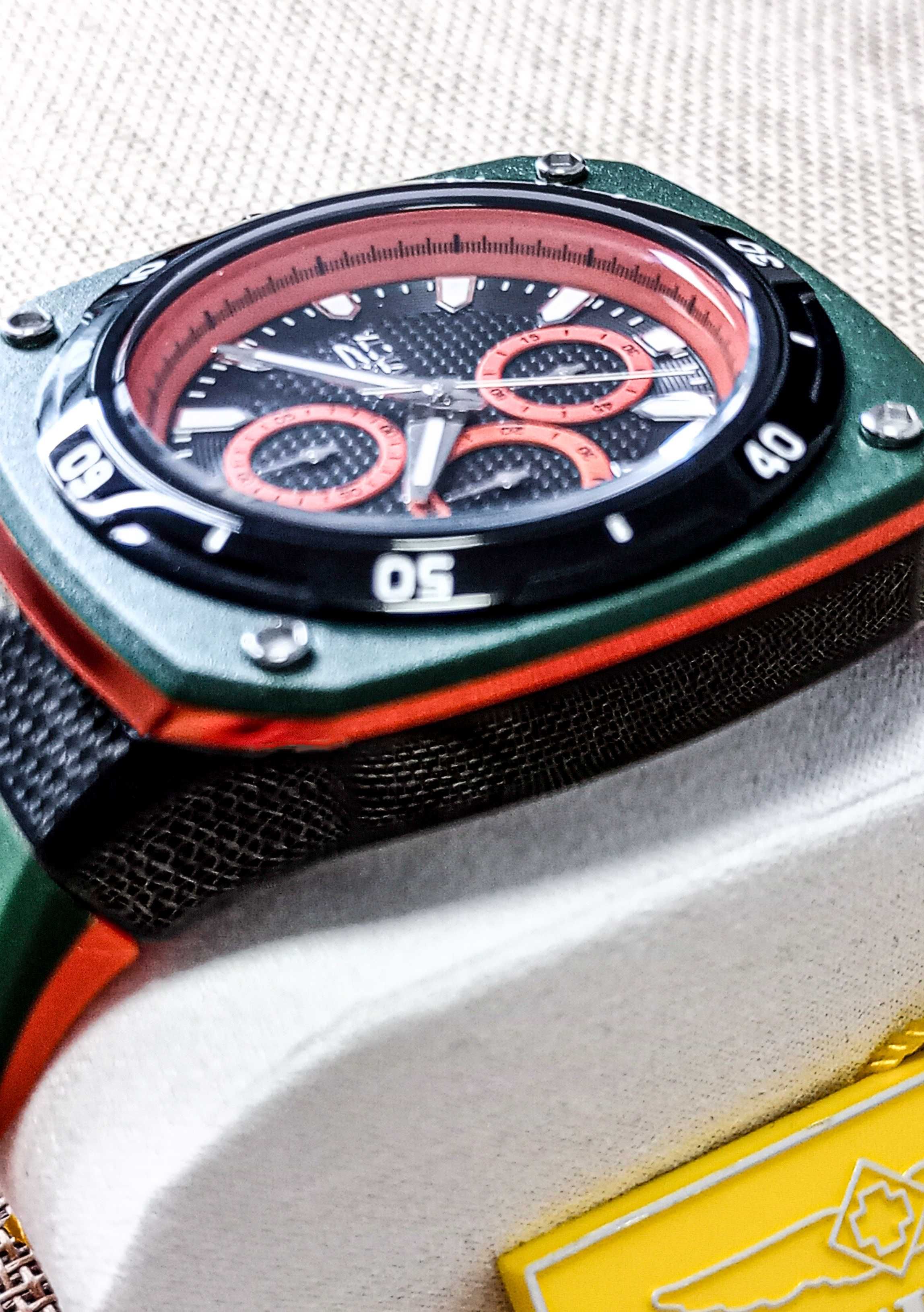 Ceas Invicta Speedway Chronograph Quartz Black Dial  46107 -Barbati