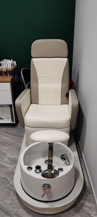 Педикюрное кресло