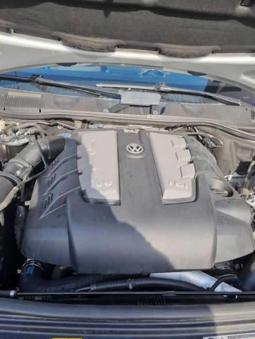 VW Touareg 2014 3.0 TDI, 240CP, Automat