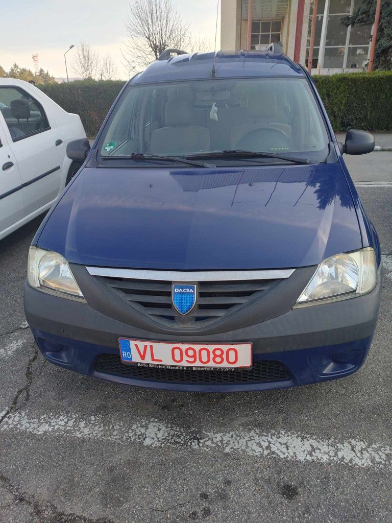 Vând Dacia Logan MCV 1.4 benzina