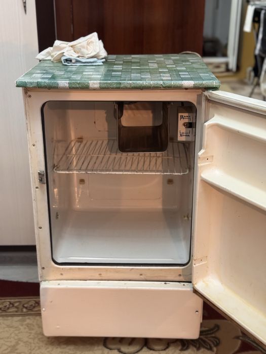 Холодильник Сара