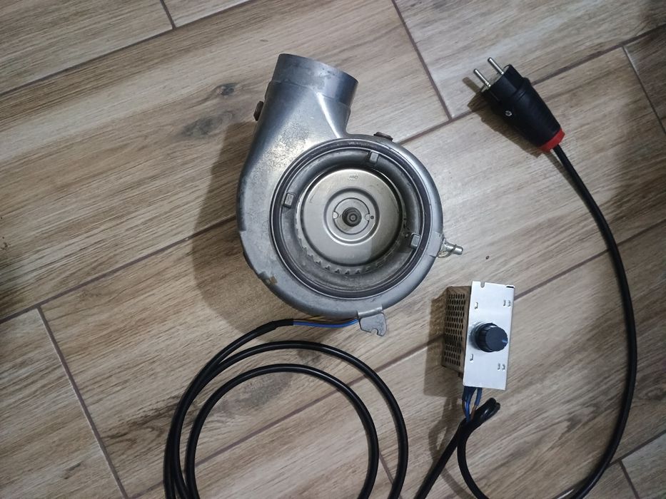 Suflantă ,Aerotermă ,Ventilator reglabil