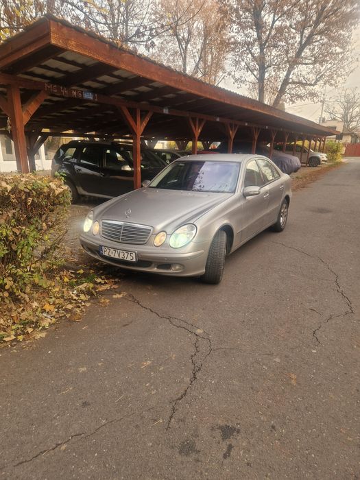 Vand mercedes E 270 cdi automat