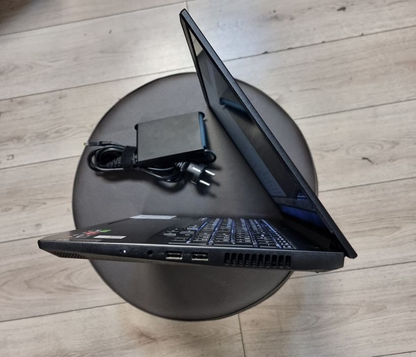 Amanet F28: Laptop Lenovo Ideapad Gaming 3