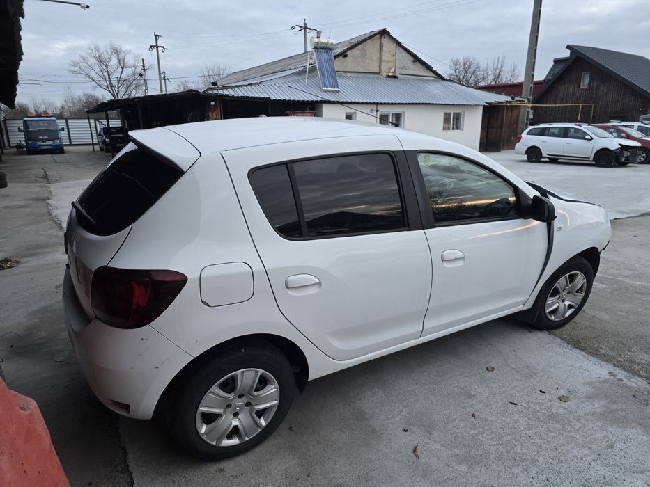 Dezmembrari Piese dacia Sandero 2018 alb 1.0 benzina