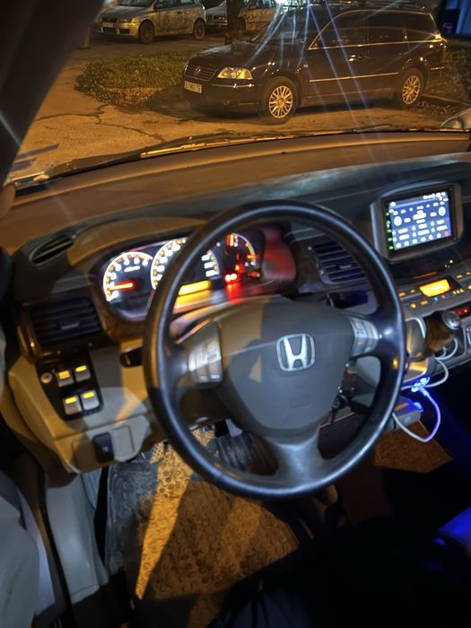 HONDA FR-V   2,2 Dizel