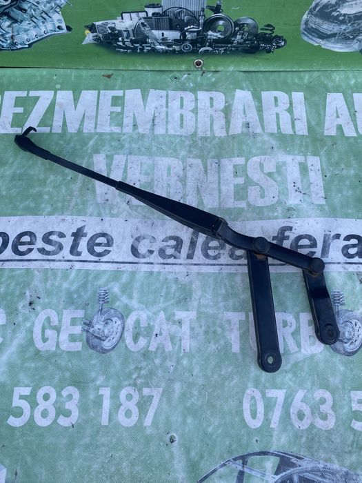 Braț ștergător dreapta Porsche Cayenne 2014