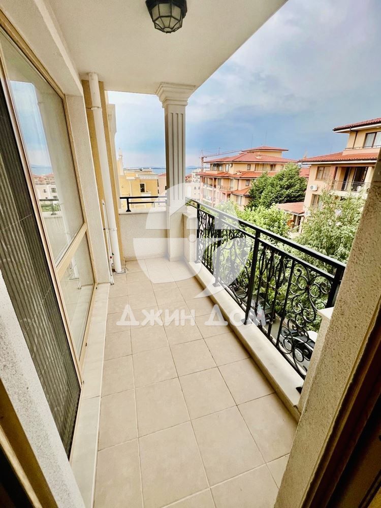 Продава се Тристаен апартамент в Свети Влас - 104 кв.м за 2000 €/кв.м - Снимка #6