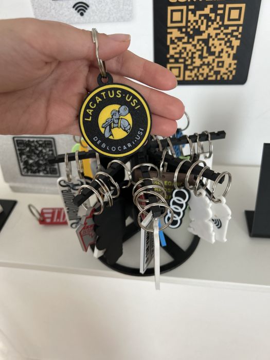 Personalizare brelocuri