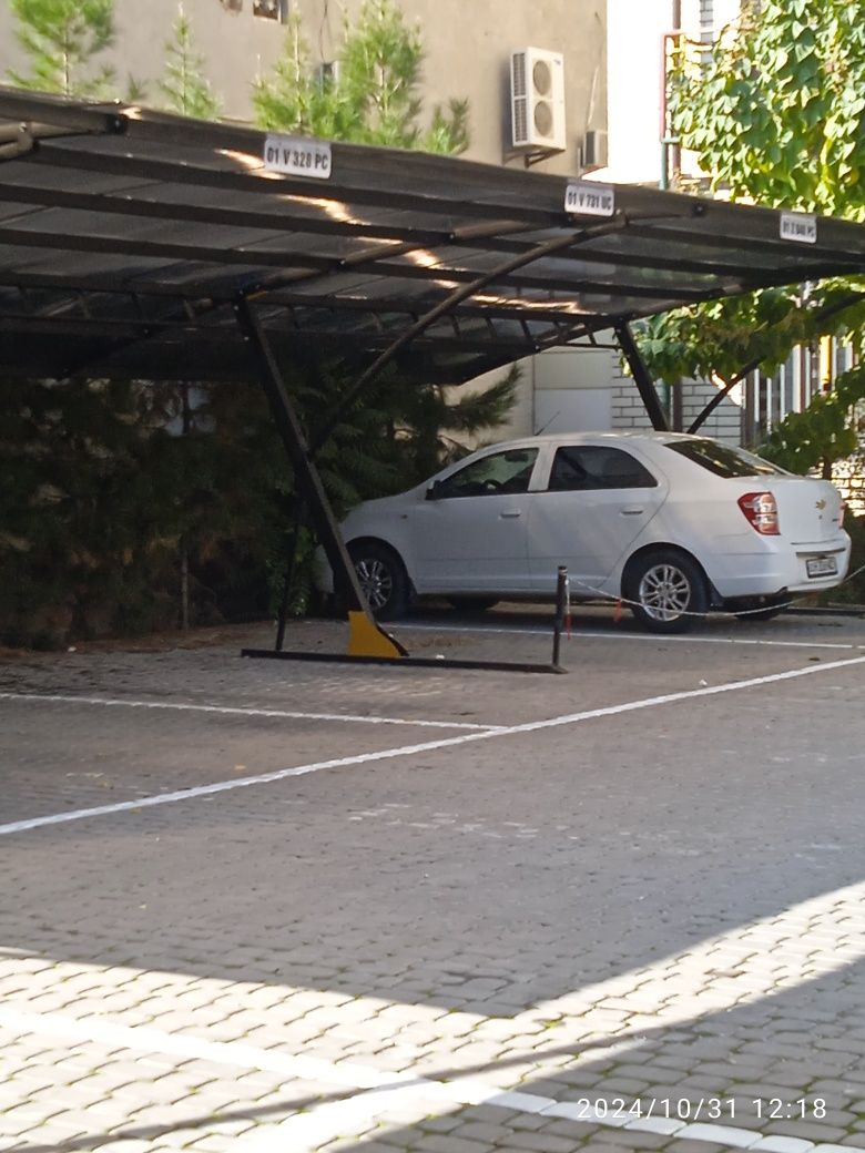 Авто навес мошина учун кишда. Кордан. Йомгирдан саклаш. Учун йозда