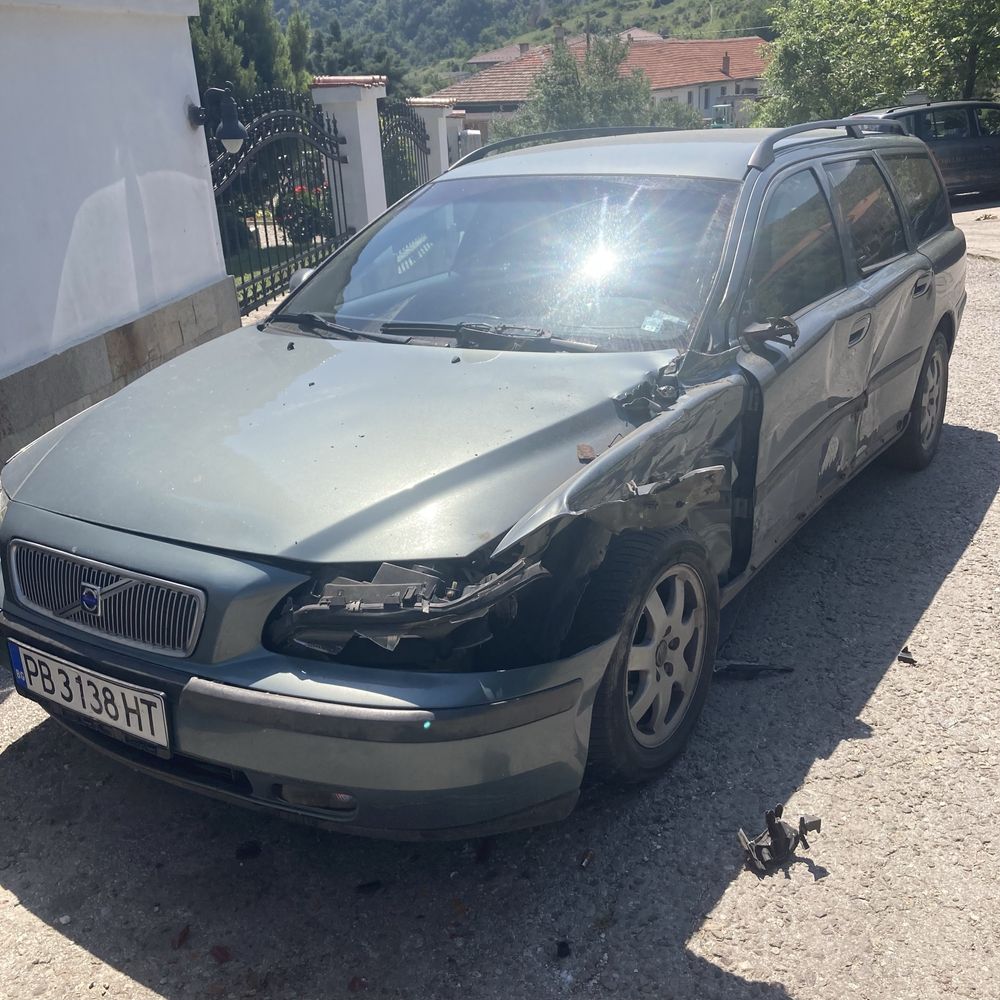 Volvo v70 козметичен удар