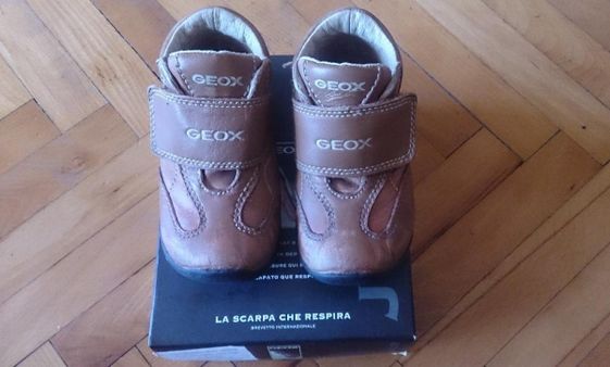 детски обувки Geox естествена кожа, дишаща подметка