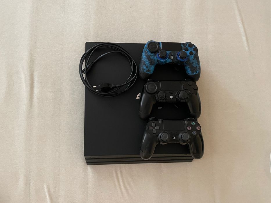 PlayStation PS4 1TB