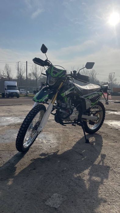 Мотоцикл горный эндуро 250 куб м20
