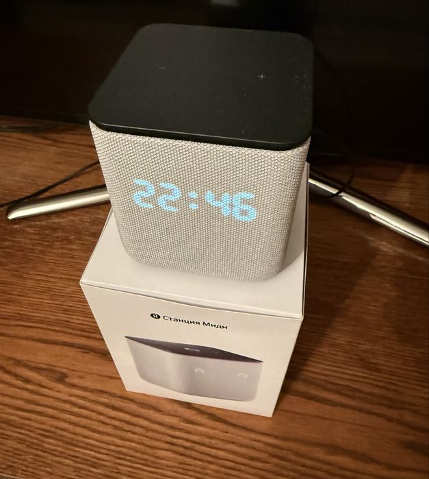 Яндекс Станция Миди