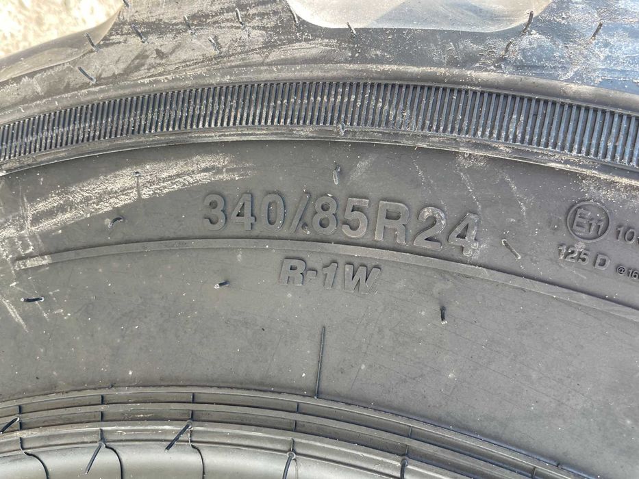 340/85 R24 Cauciucuri noi agricole de tractor 13.6 R24