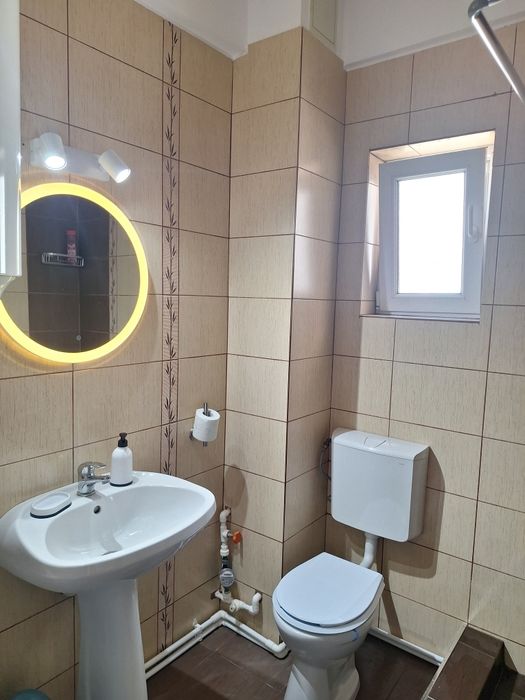 Închiriază apartament cu 2 camere in Eforie Nord