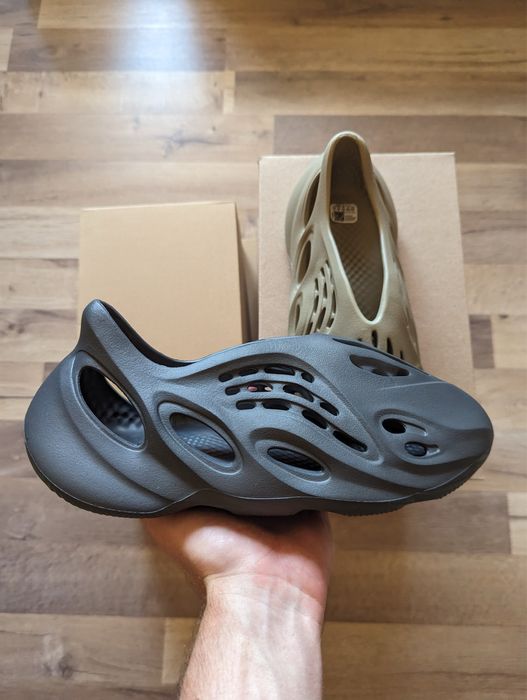 Yeezy slide & foam rnnr