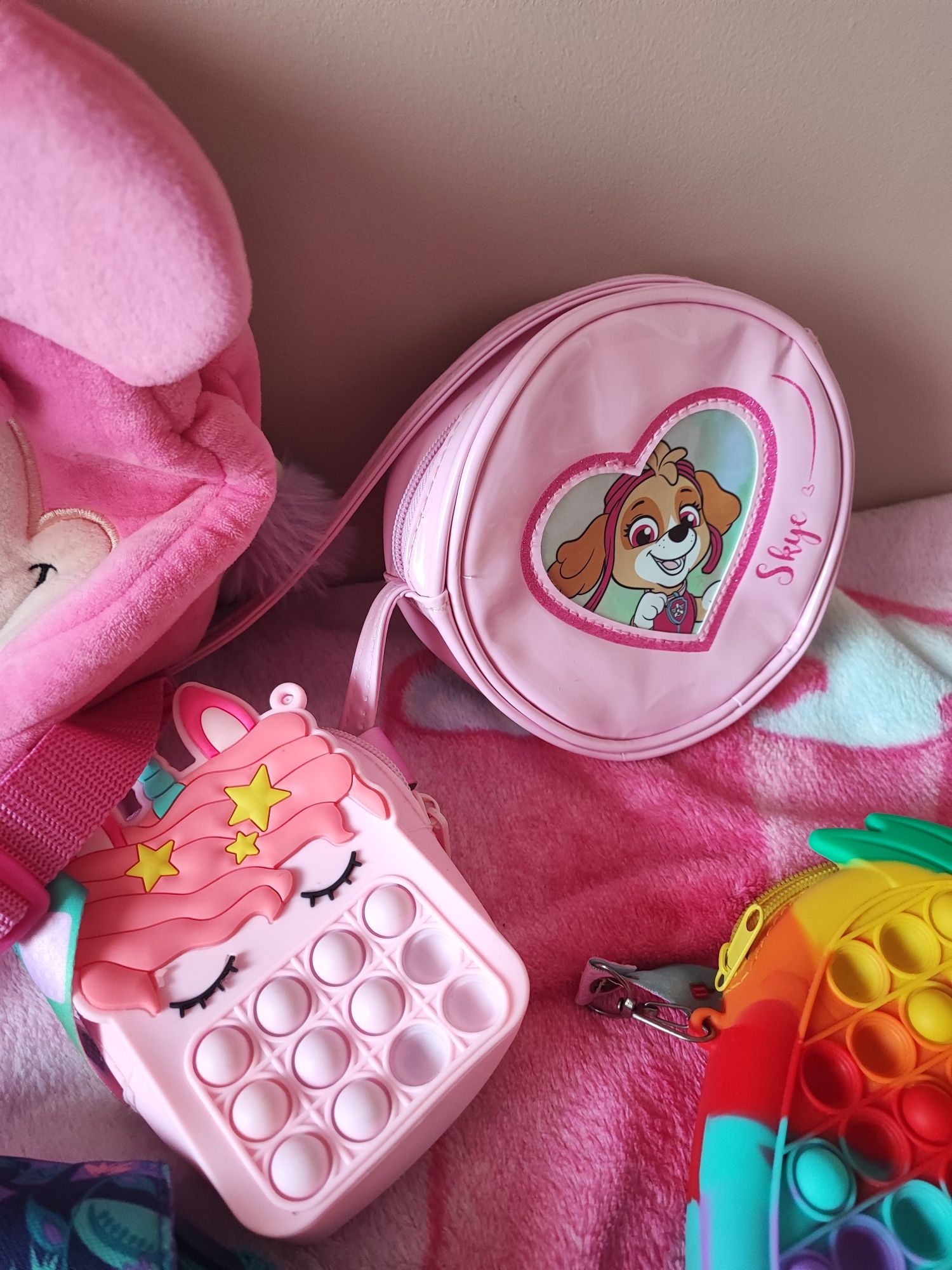 Детски ранички и чантички за момиче
