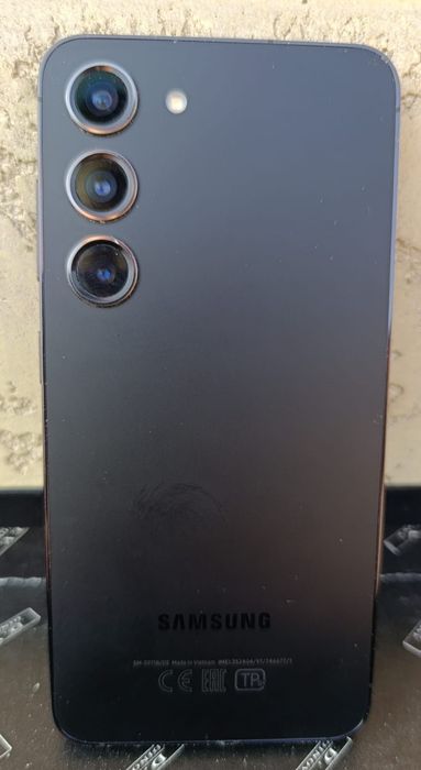 Самсунг Галакси S23 ( Samsung Galaxy S23)