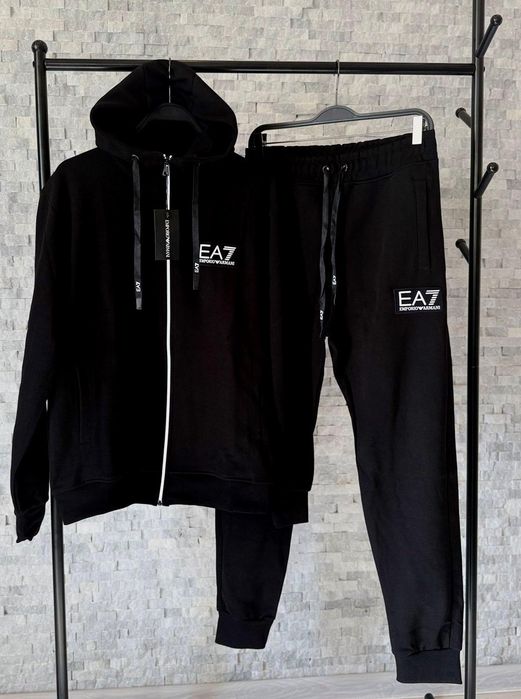 Есенни екипи и якета