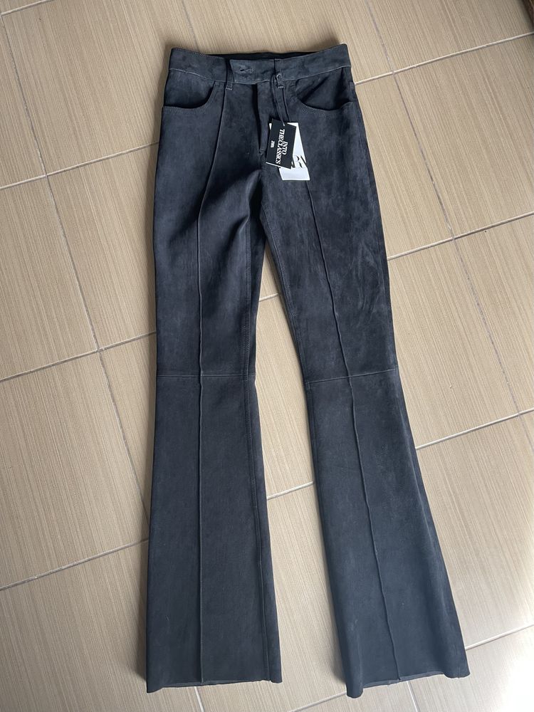 Pantaloni XS Zara Into The Classics piele naturală întoarsă, miel