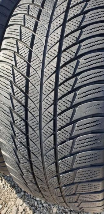 Depozit de anvelope, cauciucuri Constanta noi si second-hand, premium