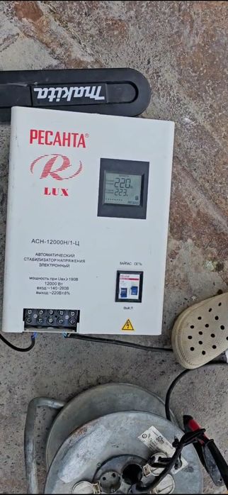 Стабилизатор напряжения 12квт