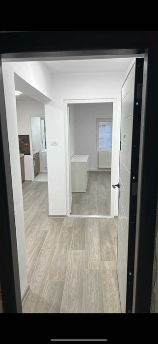 Garsoniera de inchiriat