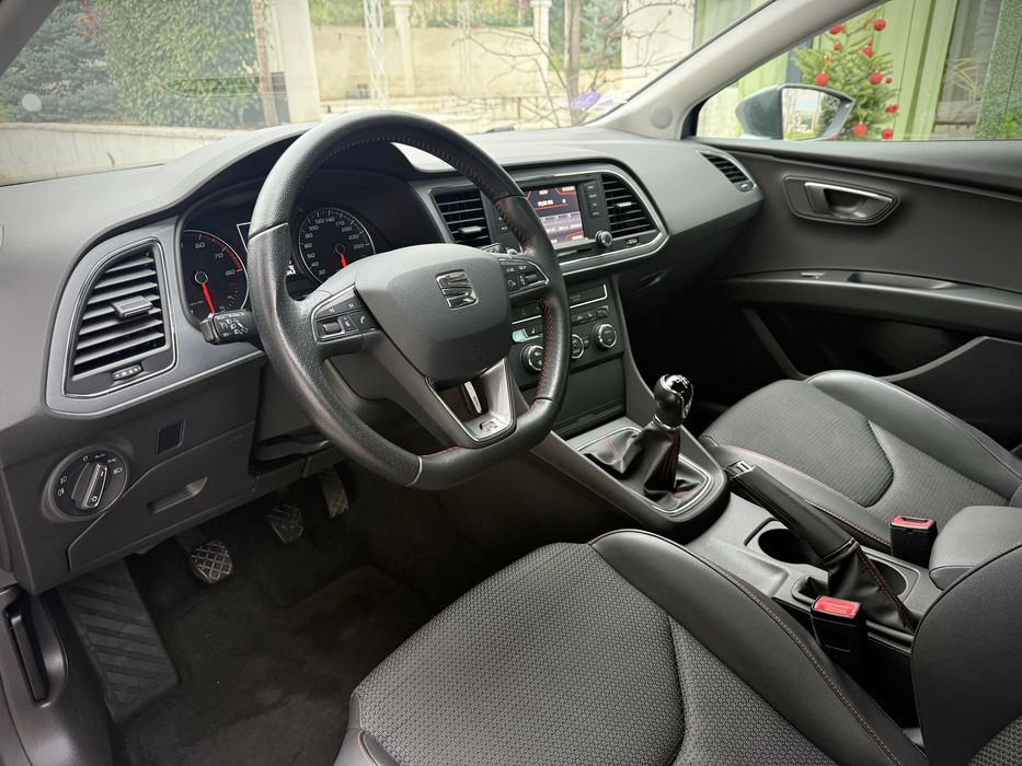 Seat Leon FR Pack 1.4 TSI 125 CP! Faruri LED /Diferential XDS Fata