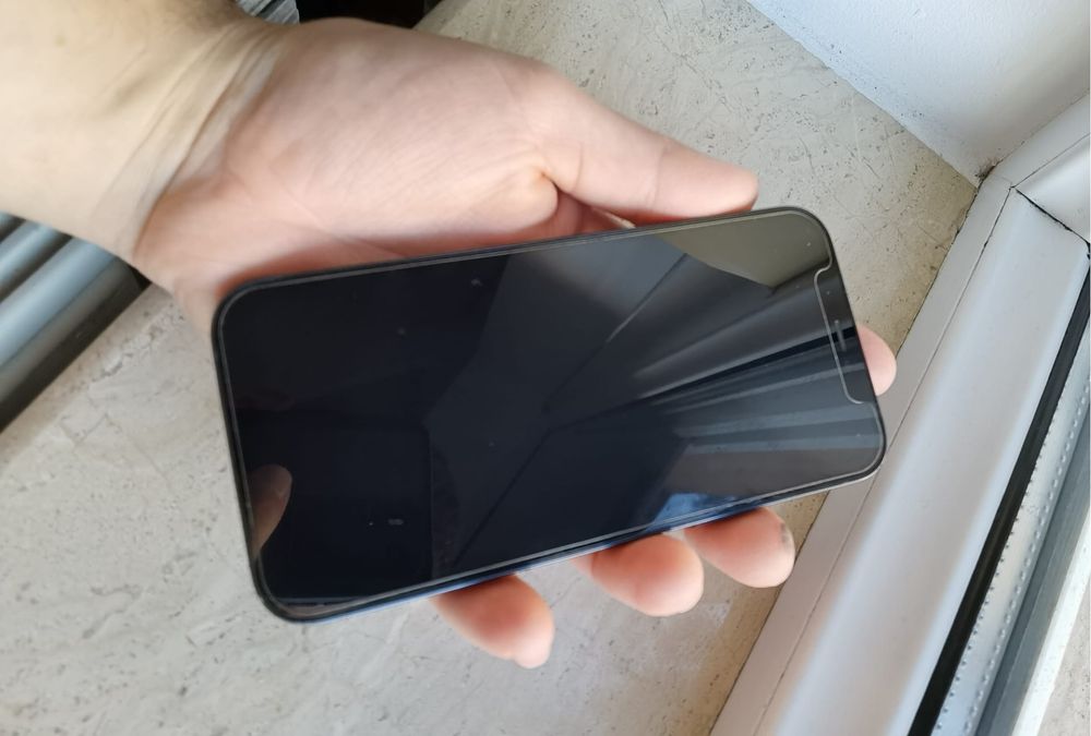 Iphone 12 impecabil