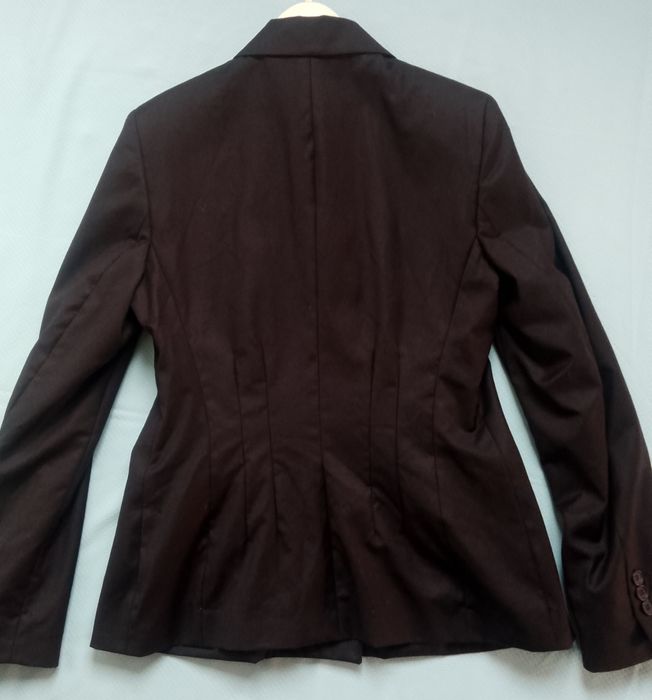 Дамско вталено сако