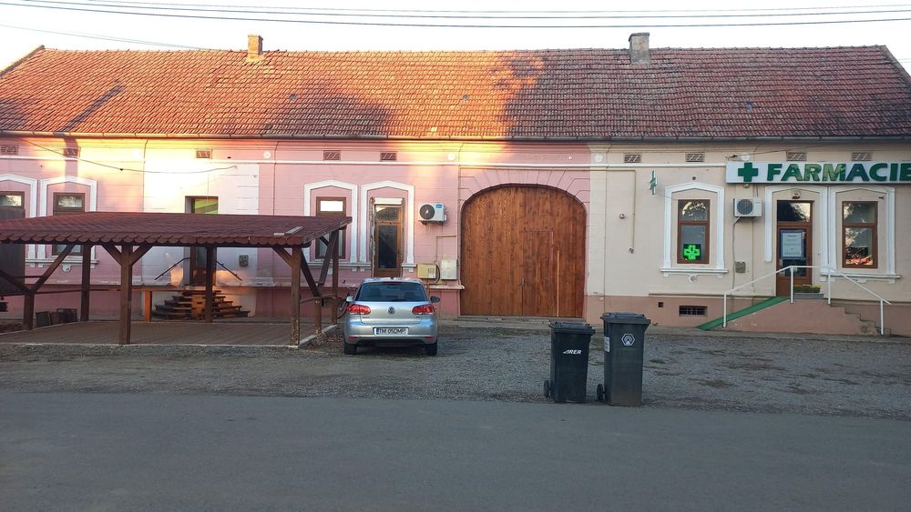 De inchiriat spațiu comercial