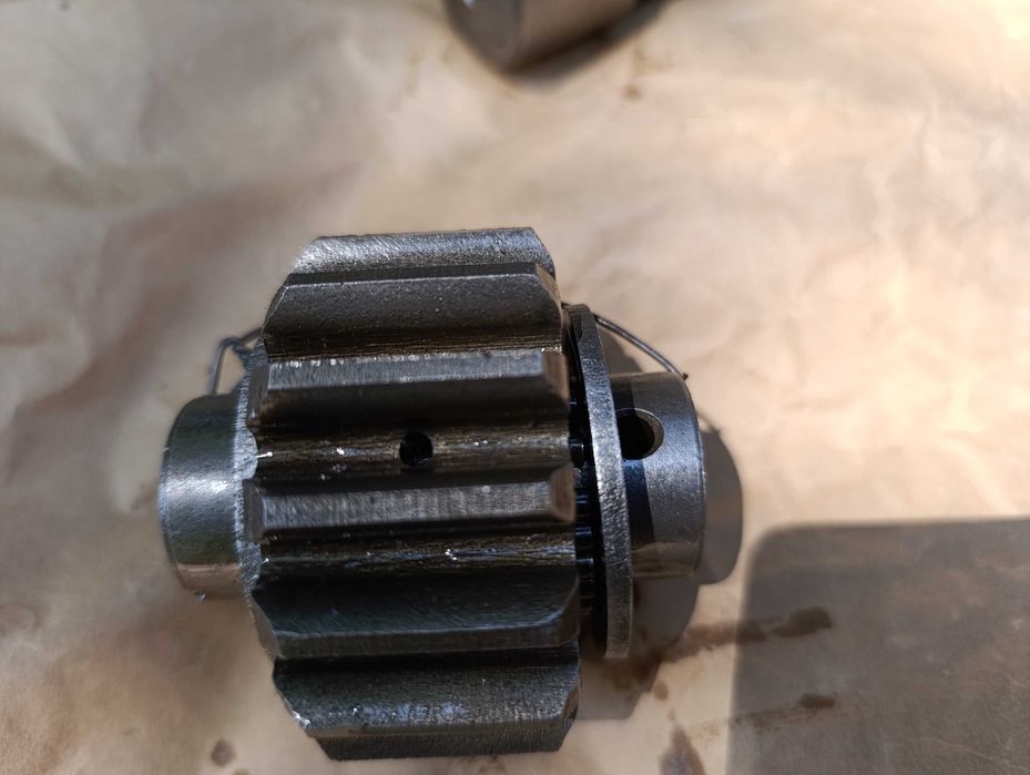 Запчасти на ДТ .   .  .