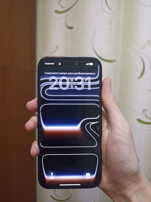 Телефон iPhone 14 Pro