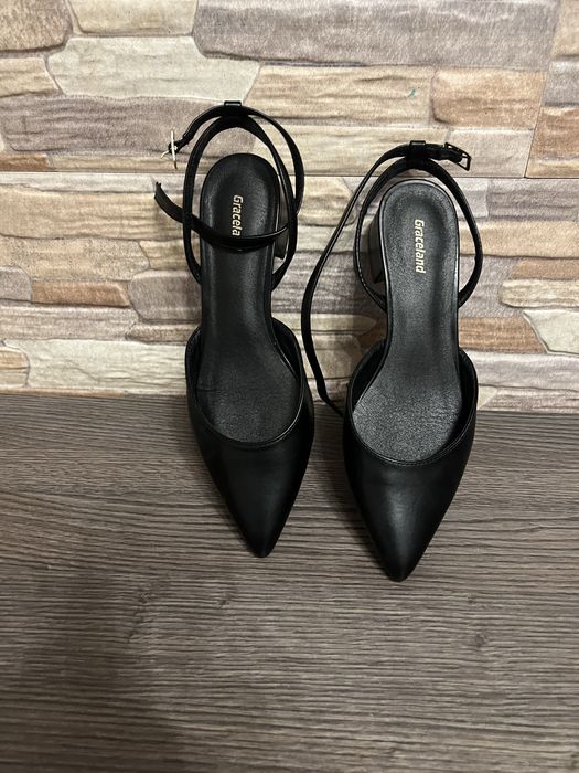 Încălțăminte damă, mărime 37