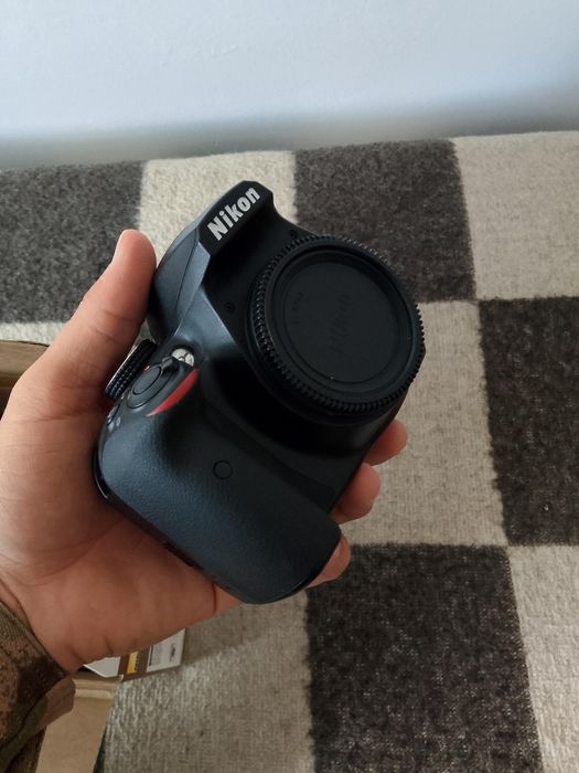 Фотоаппарат  NIKON