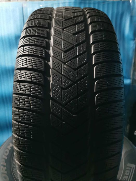 265 60 18 pirelli m+s 4 buc