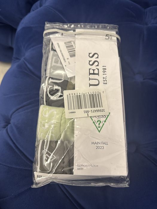 Seturi chiloti barbati noi originali Guess si Armani