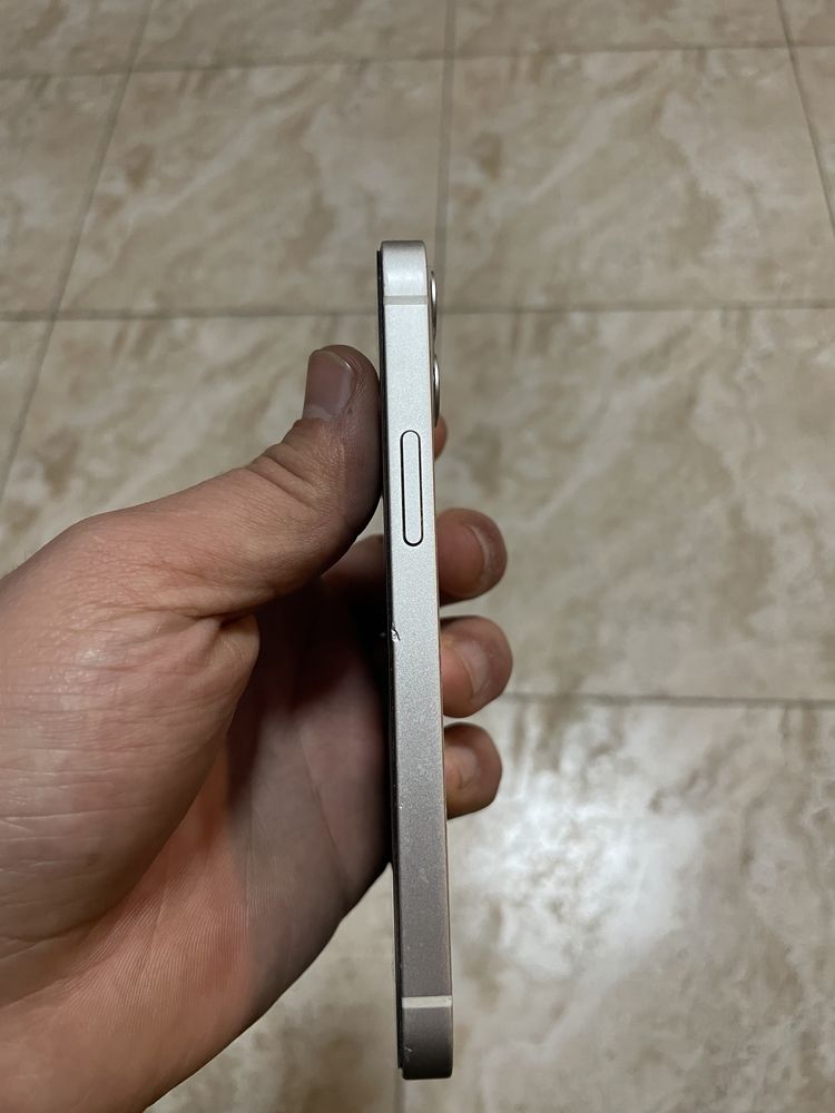 Iphone 12 mini holati yahshi