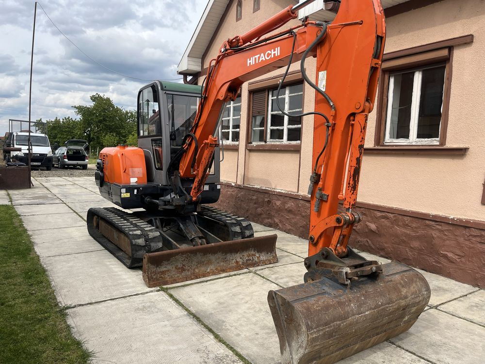 Miniexcavator hitaki zaxic 50