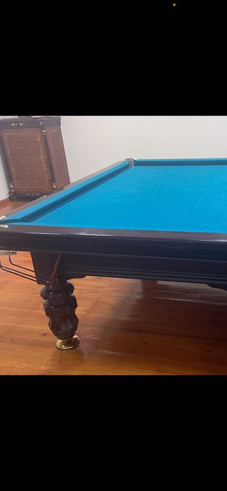 Билярдный стол со всеми комплектующими