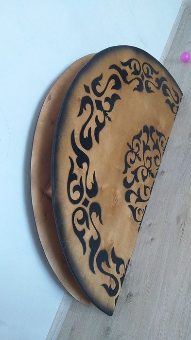 Продам Столы круглые