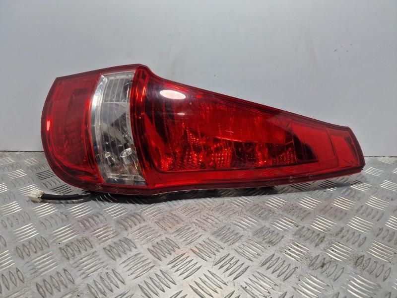 Stop aripa dreapta cu defect Hyundai i30