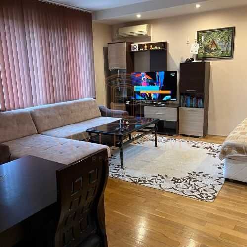 Продава се Тристаен апартамент в Разград, Васил Левски - 101 кв.м за 1436 €/кв.м - Снимка #9
